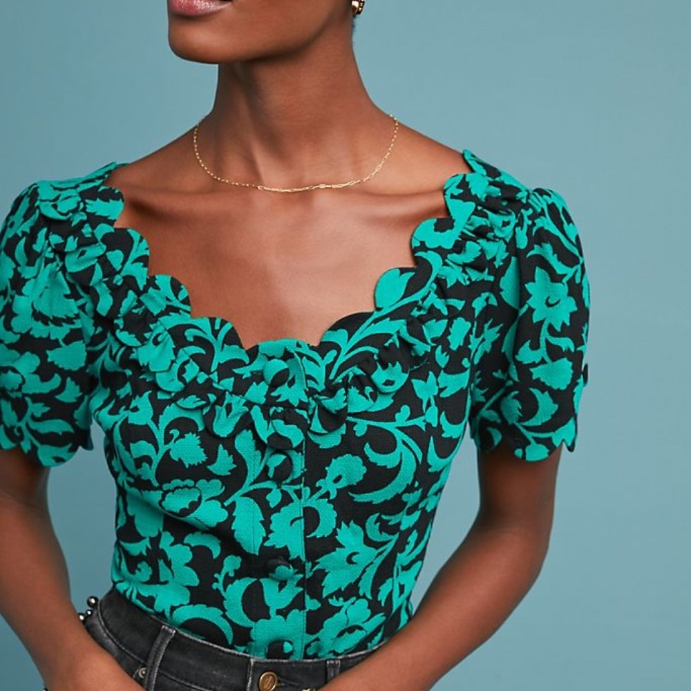 Green/Black Scalloped Trim Blouse